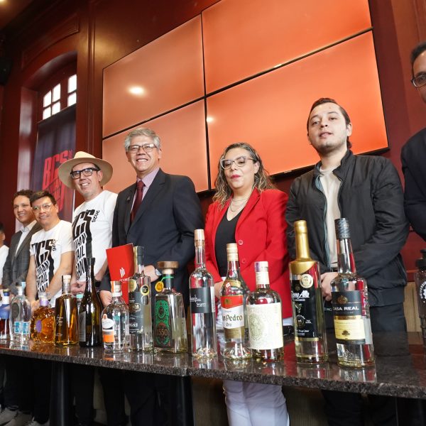 ¡Fiesta del Singani! Lanzan movimiento nacional para coronar a Bolivia como potencia coctelera mundial